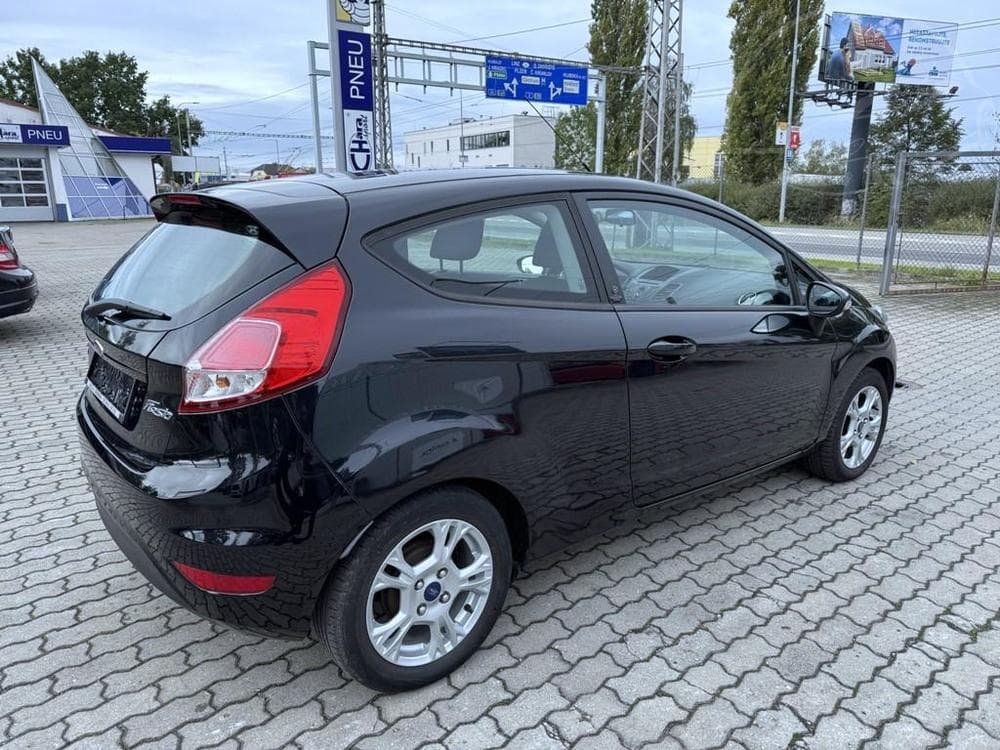 2013 Ford FIESTA - 5