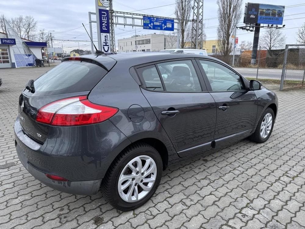 2014 Renault MEGANE - 5
