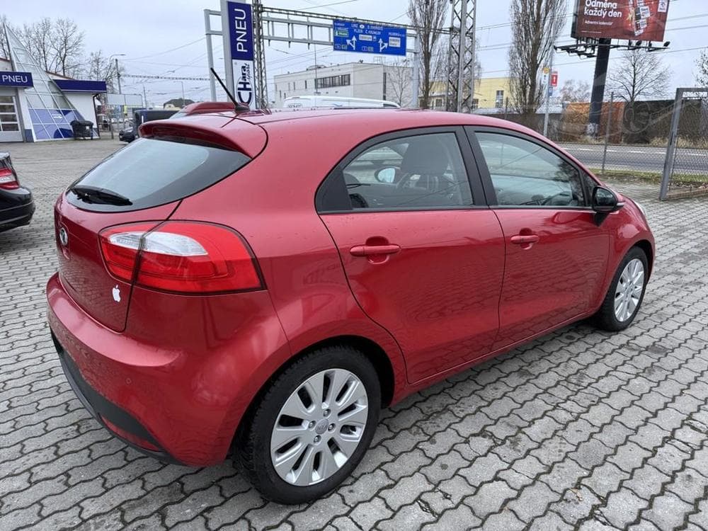 2012 Kia RIO - 5
