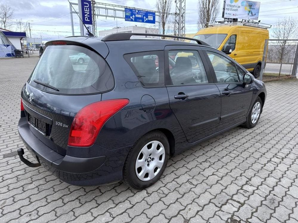 2012 Peugeot 308 - 5