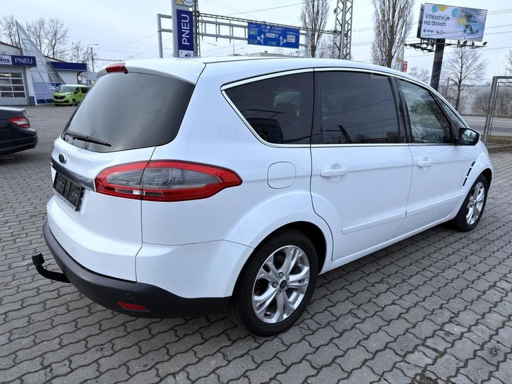 2013 Ford S-MAX - 5