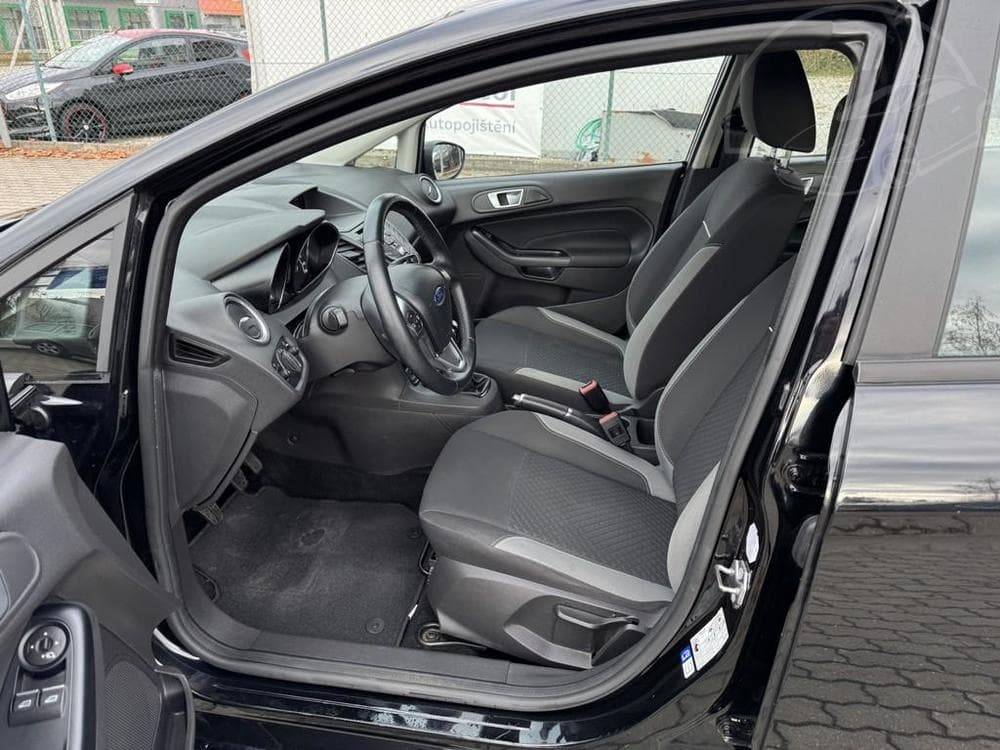 2017 Ford FIESTA - 6