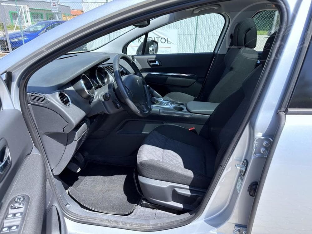 2009 Peugeot 3008 - 6