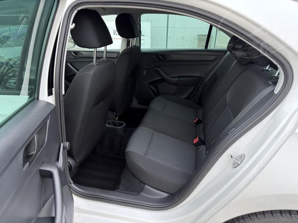 2013 Škoda RAPID - 7