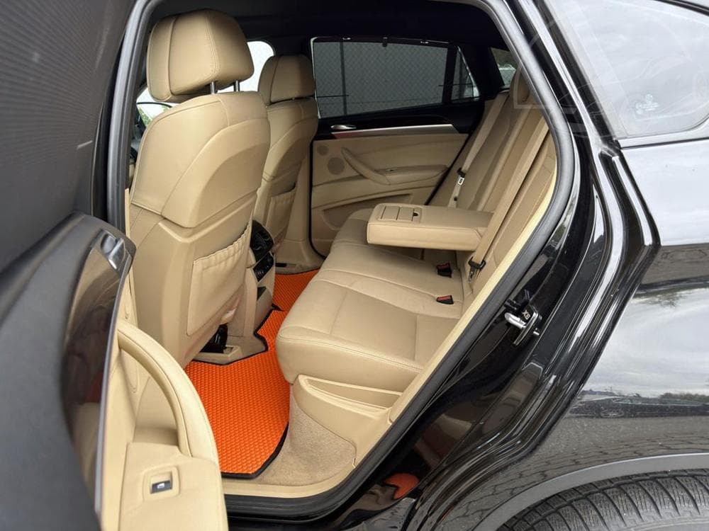 2012 BMW X6 - 25