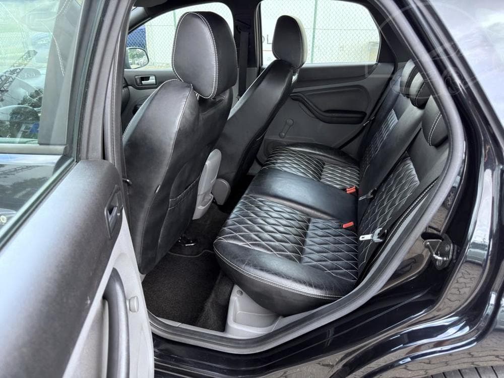 2008 Ford FOCUS - 7