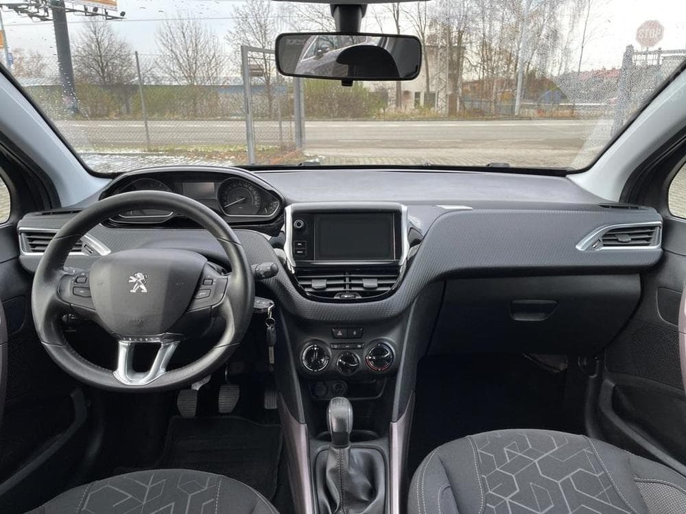 2016 Peugeot 2008 - 8