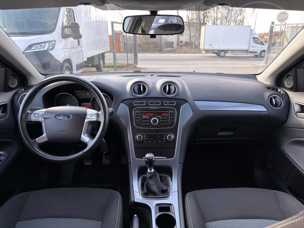 2011 Ford MONDEO - 8