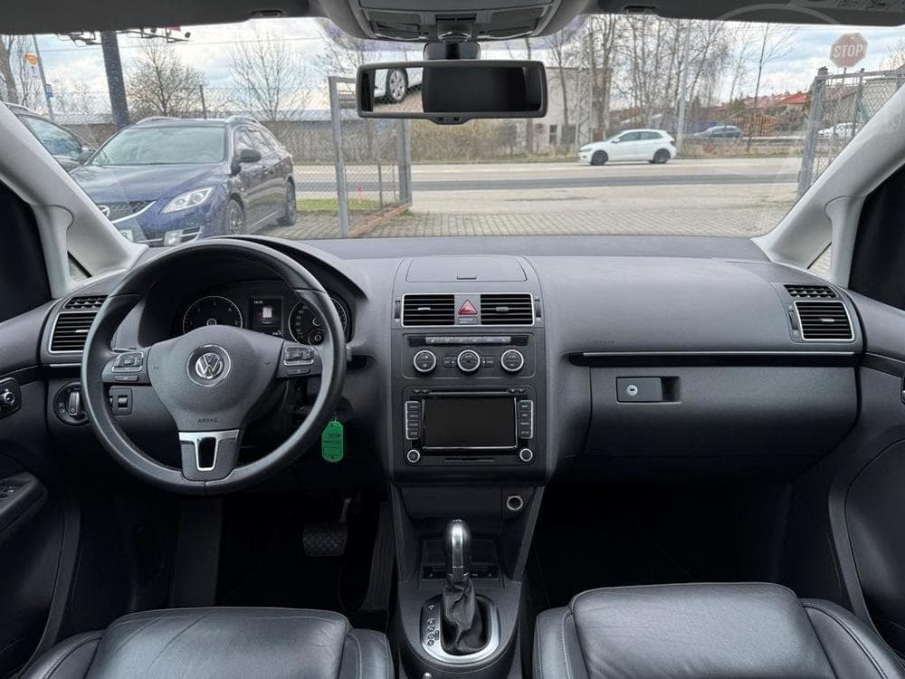 2014 Volkswagen Touran - 8