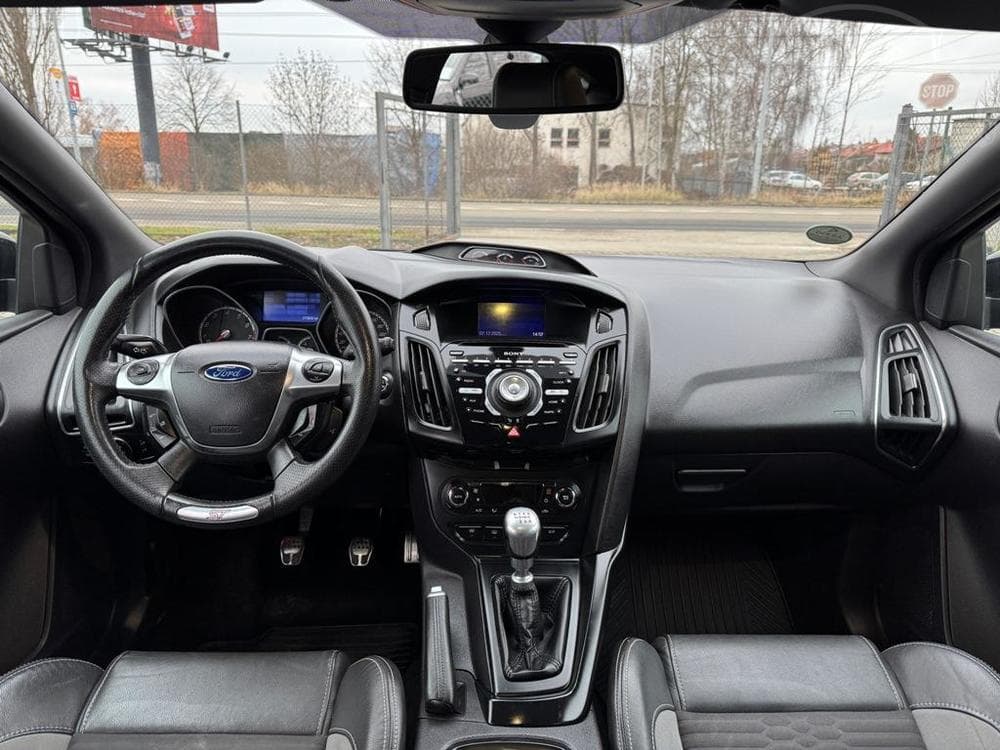 2012 Ford FOCUS - 8