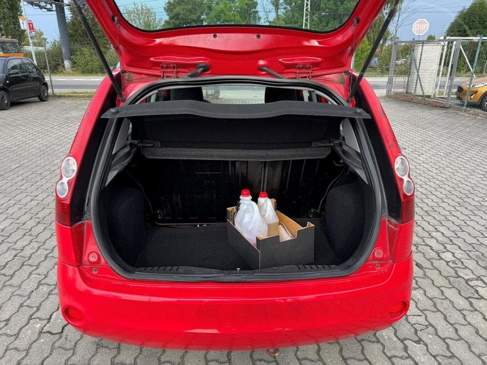 2007 Ford FIESTA - 9