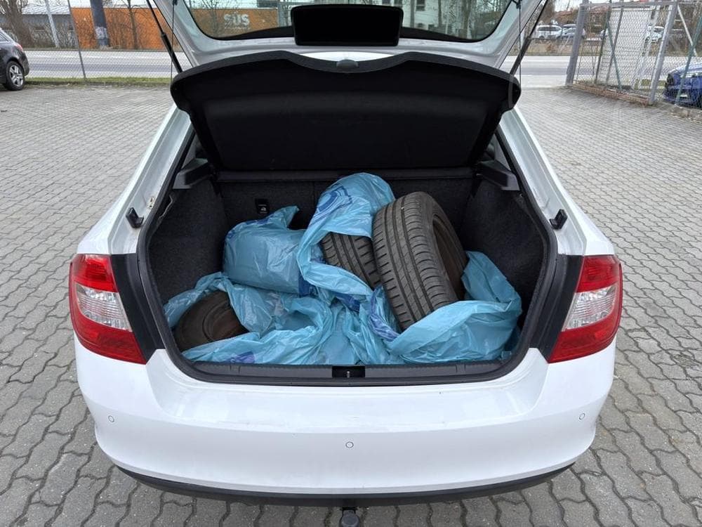 2013 Škoda RAPID - 9