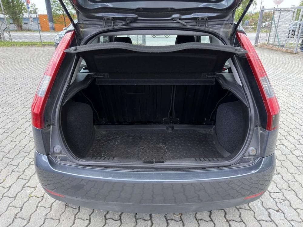 2005 Ford FIESTA - 25