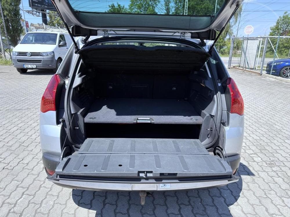 2009 Peugeot 3008 - 9