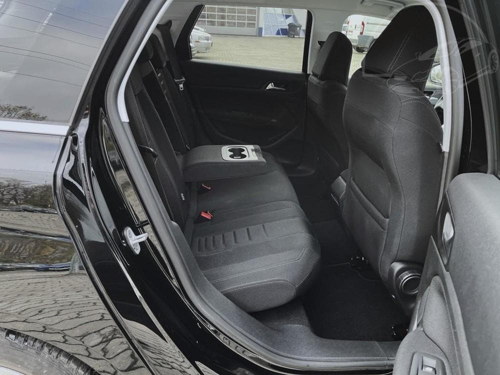 2014 Peugeot 308 - 10