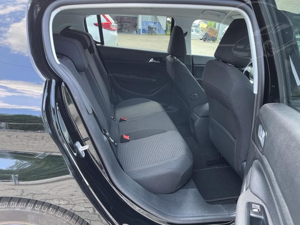 2020 Peugeot 308 - 10
