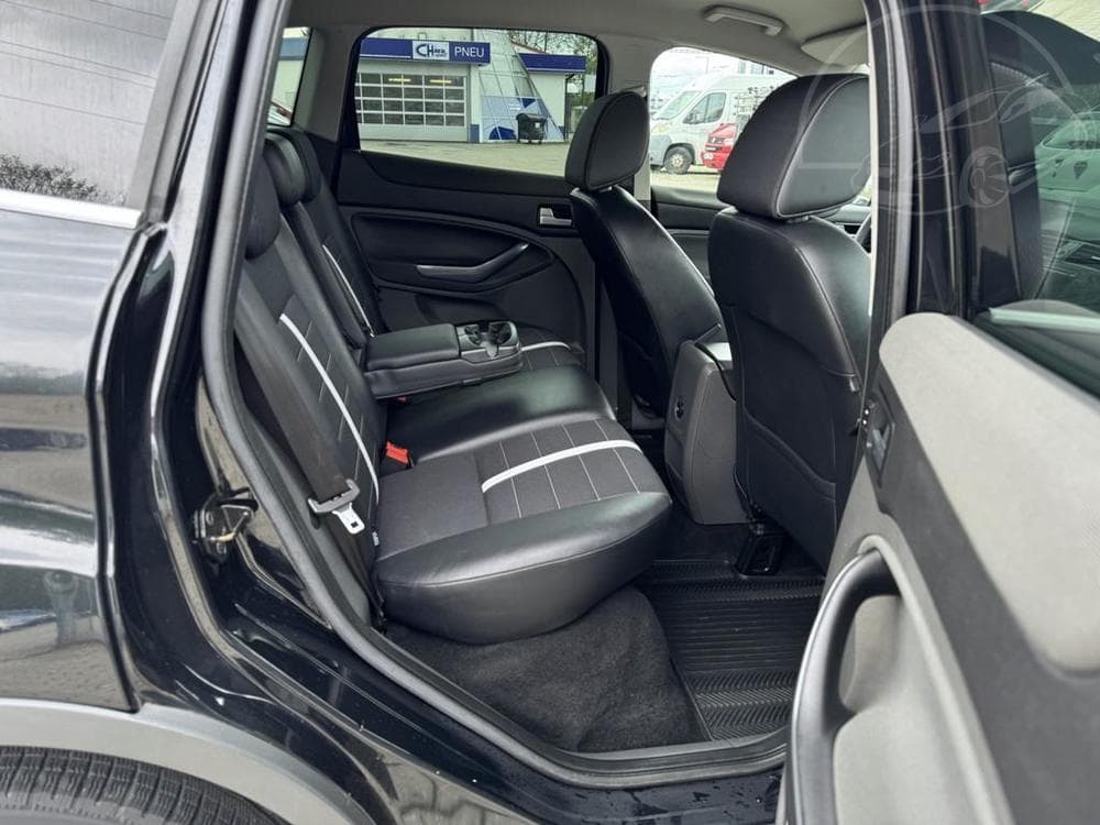 2011 Ford KUGA - 10