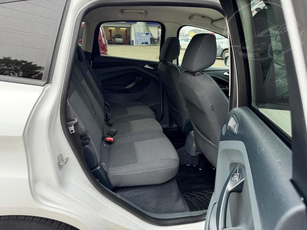 2013 Ford C-MAX - 10