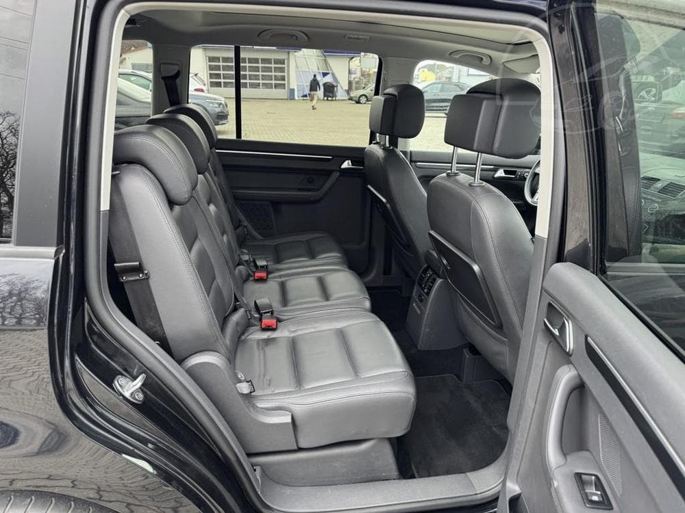 2014 Volkswagen Touran - 10