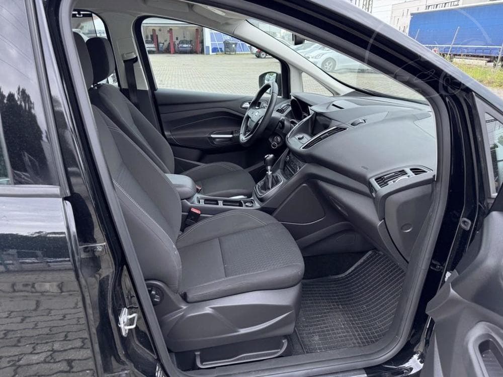 2019 Ford C-MAX - 11
