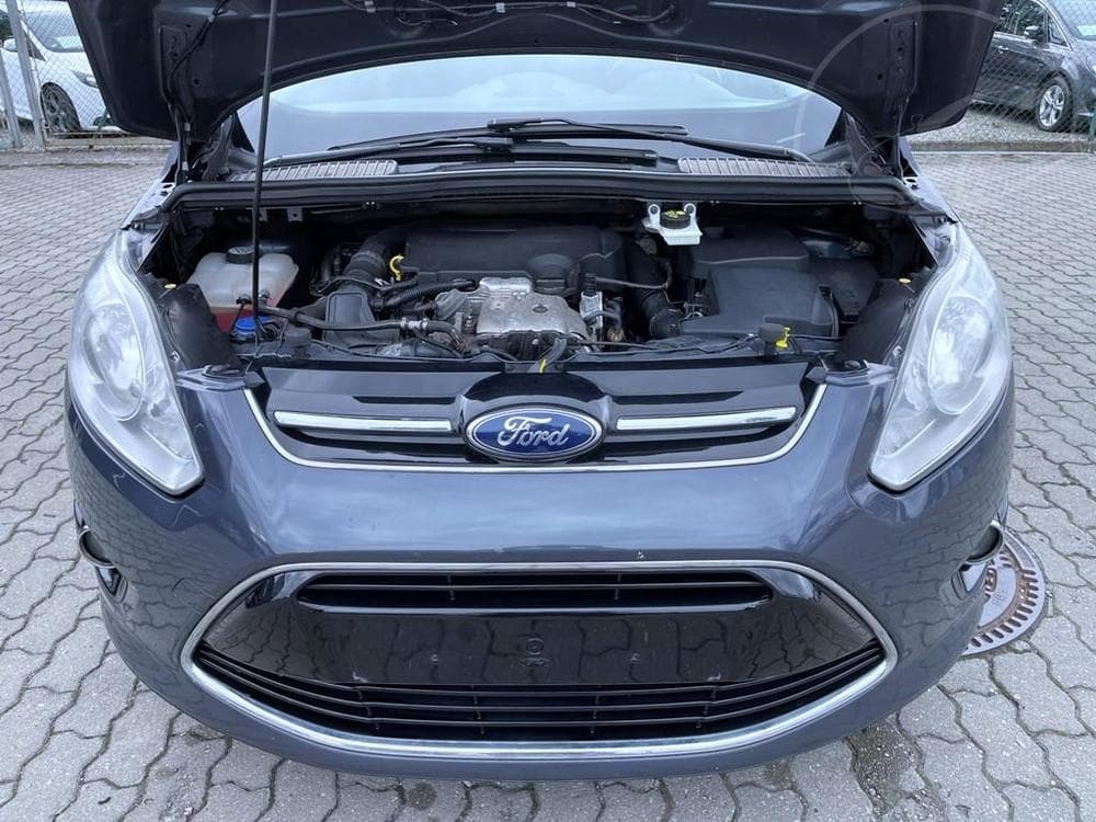 2013 Ford C-MAX - 12
