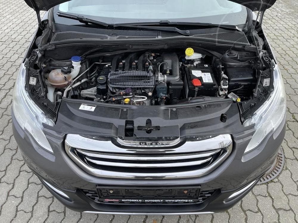 2016 Peugeot 2008 - 12