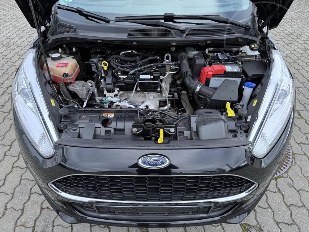 2017 Ford FIESTA - 12
