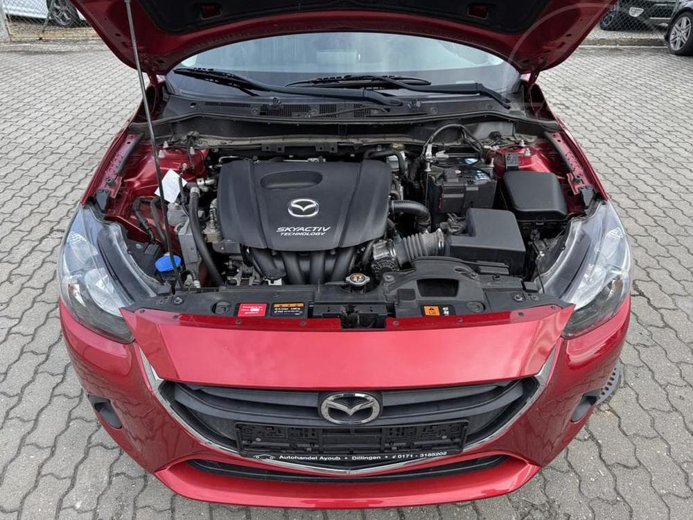 2017 Mazda 2 - 12