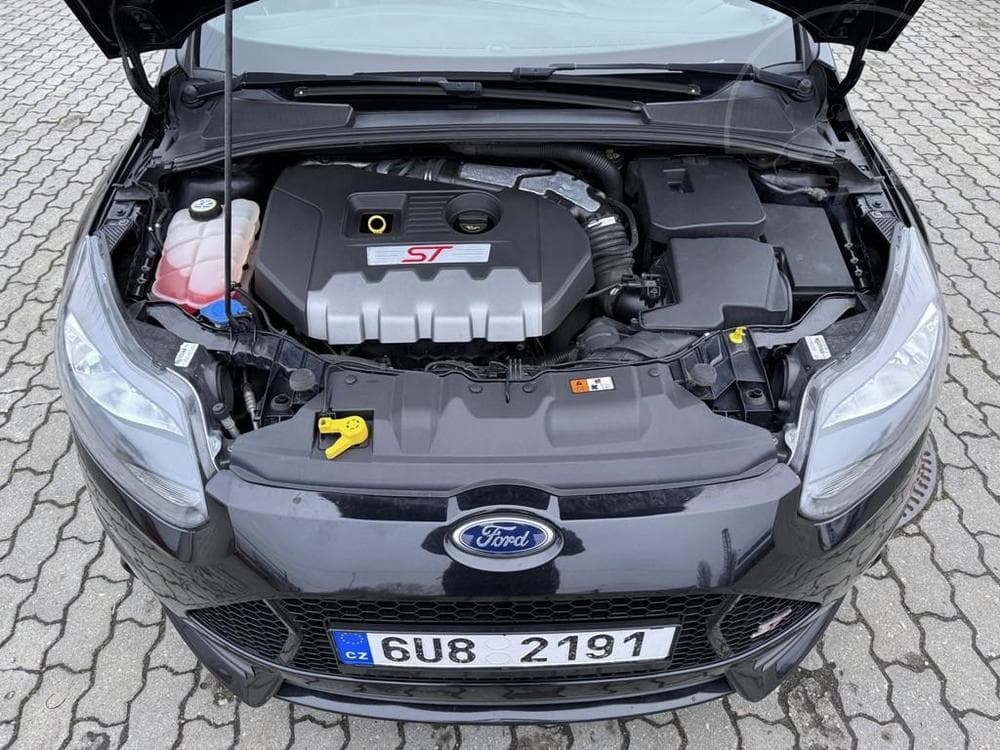 2012 Ford FOCUS - 12