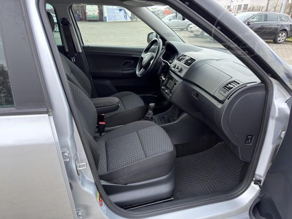 2014 Škoda FABIA - 12