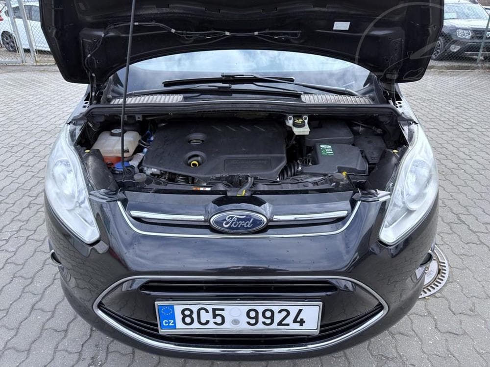 2011 Ford C-MAX - 12
