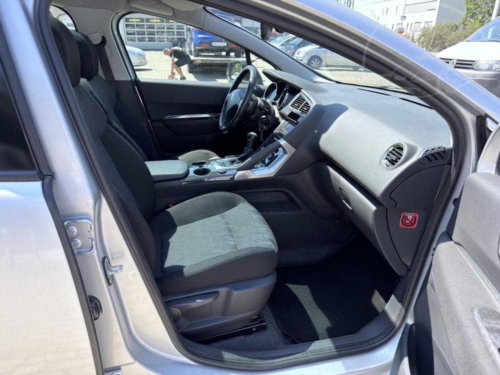 2009 Peugeot 3008 - 12