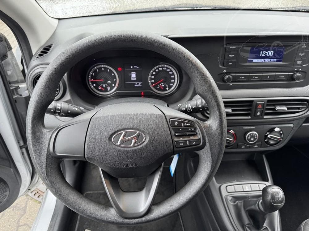 2021 Hyundai I10 - 13