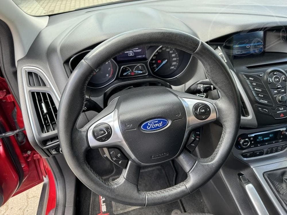 2011 Ford FOCUS - 14