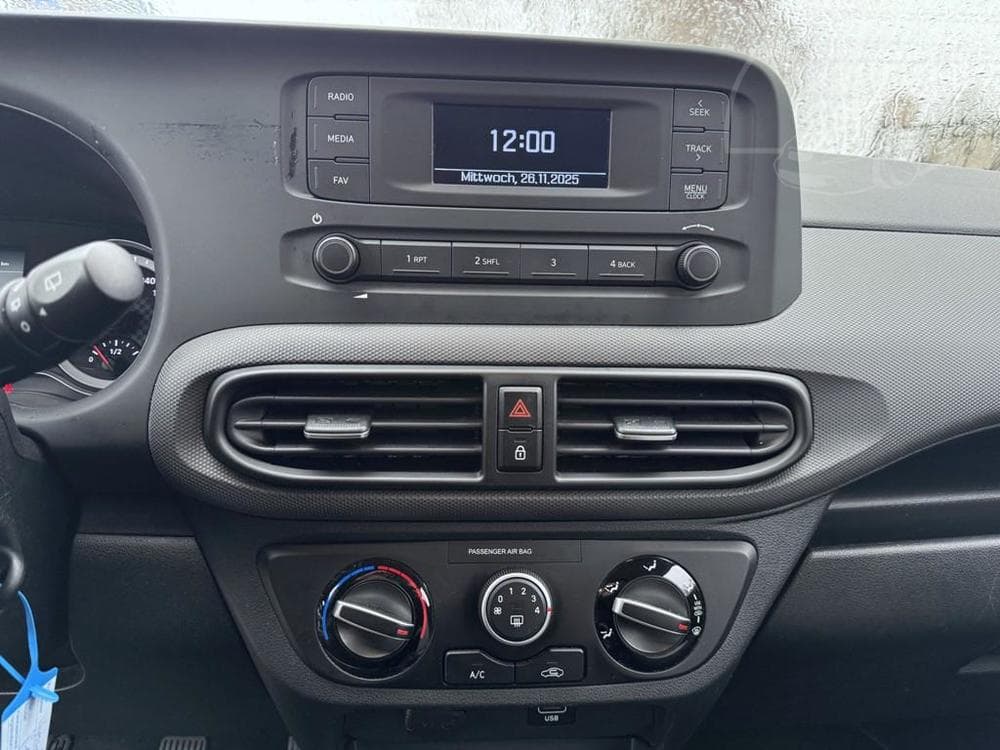 2021 Hyundai I10 - 14