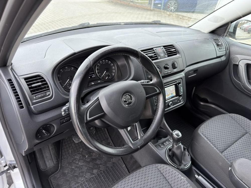 2014 Škoda FABIA - 14