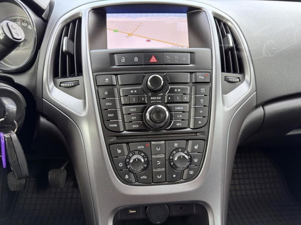 2015 Opel ASTRA - 14
