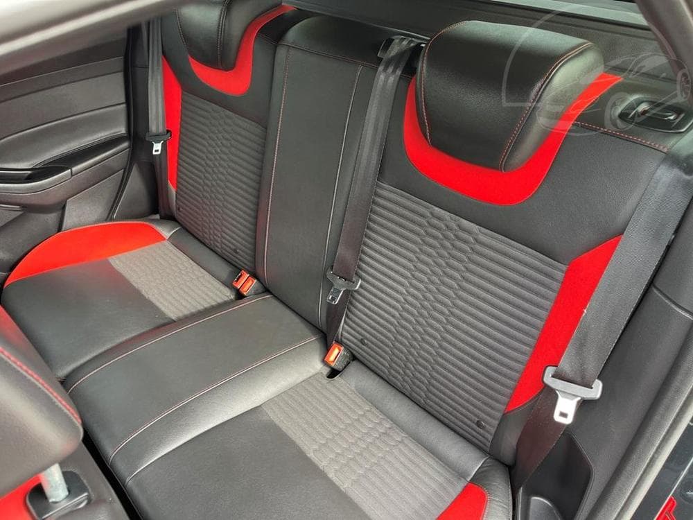 2014 Ford Focus - 29