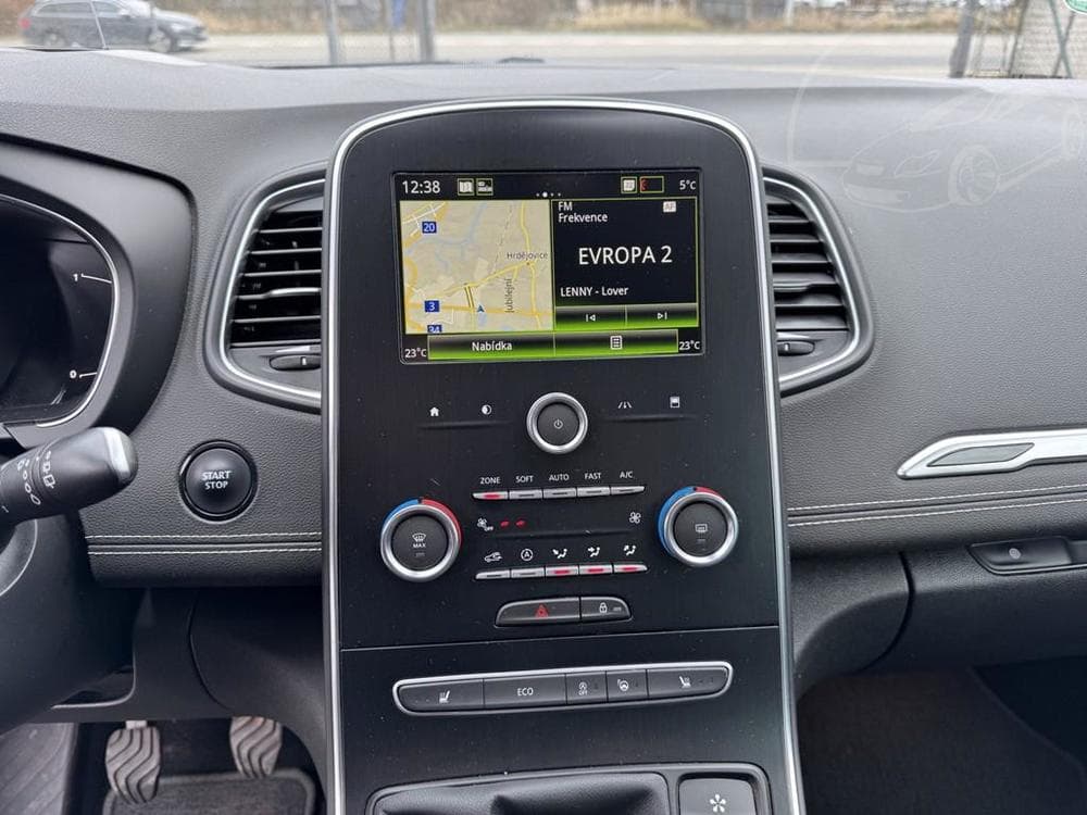 2019 Renault Scenic - 15