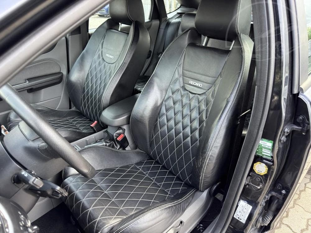 2008 Ford FOCUS - 15