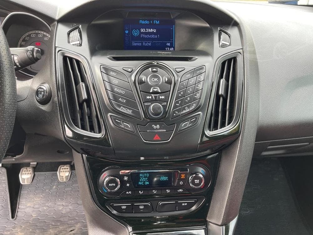 2014 Ford Focus - 31