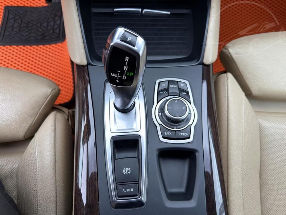 2012 BMW X6 - 61