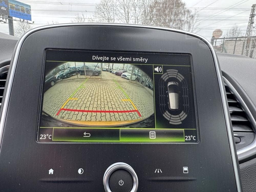 2019 Renault Scenic - 17