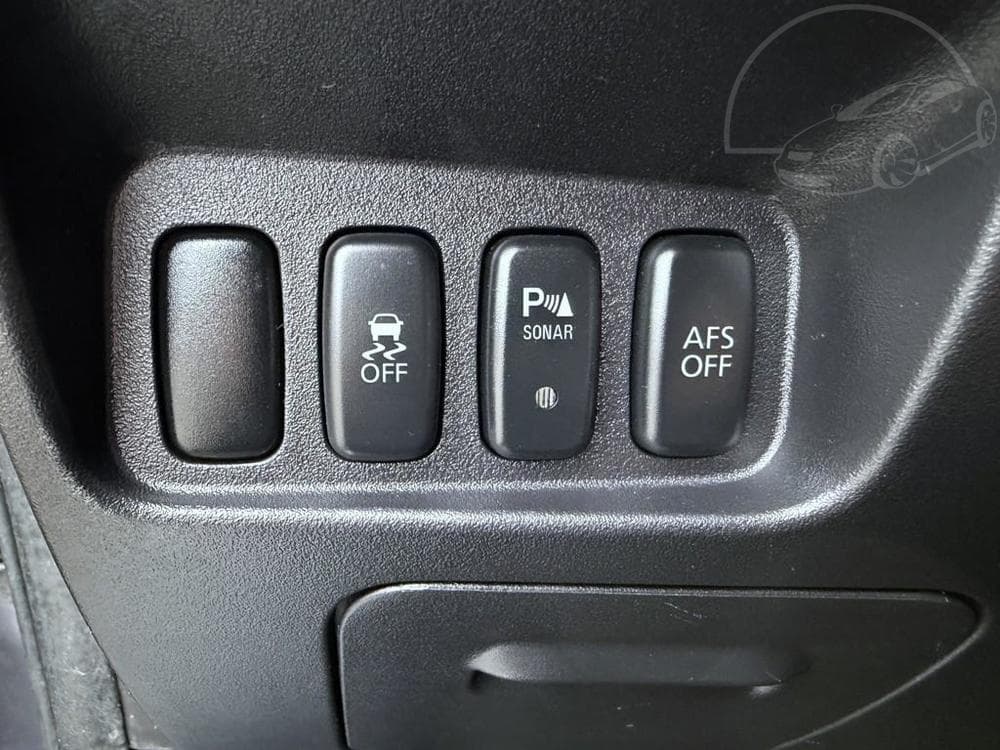2011 Mitsubishi OUTLANDER - 17