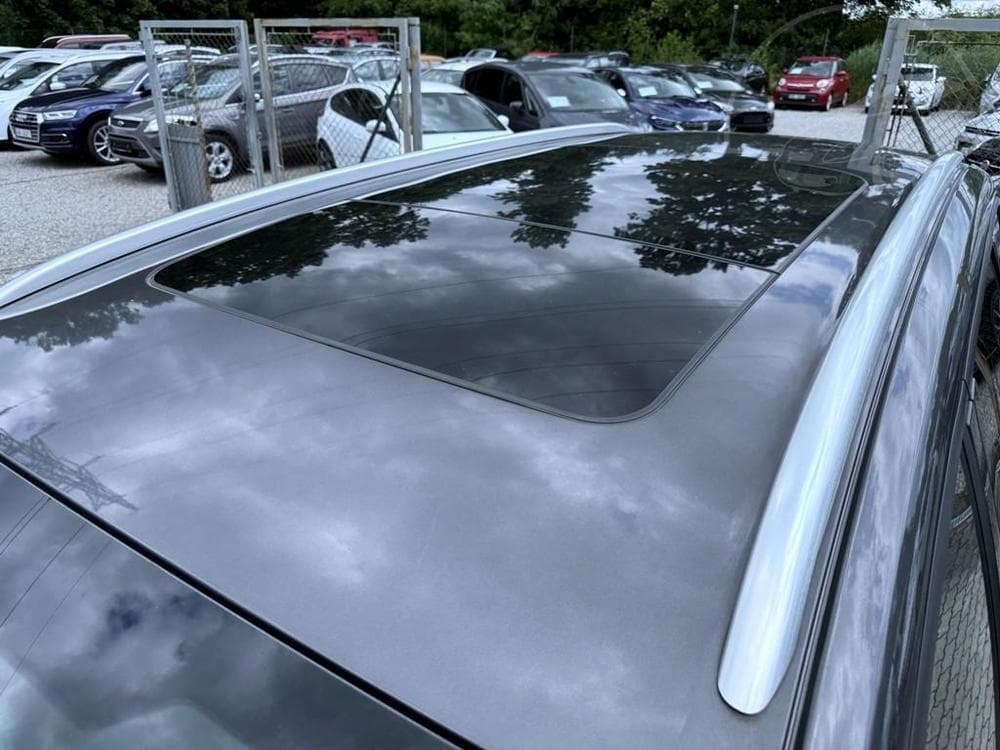 2015 Ford GALAXY - 18