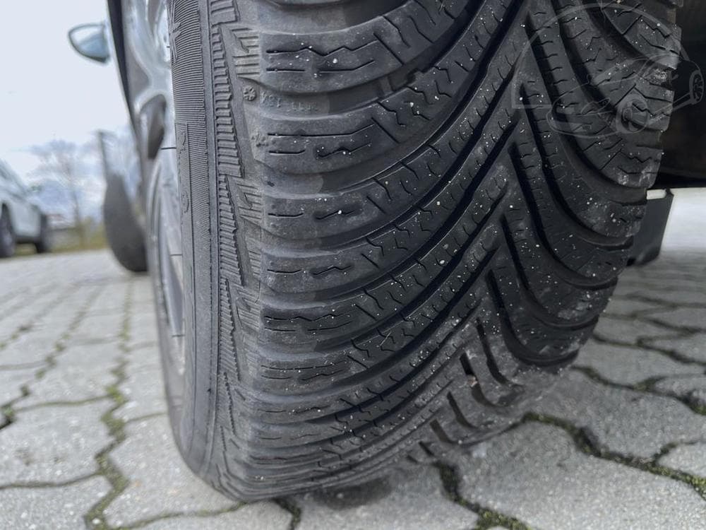 2014 Peugeot 308 - 19