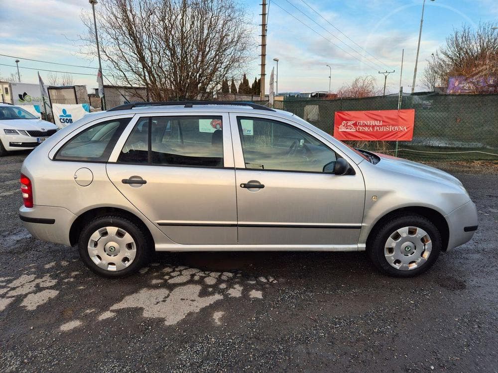 2004 Škoda FABIA - 4