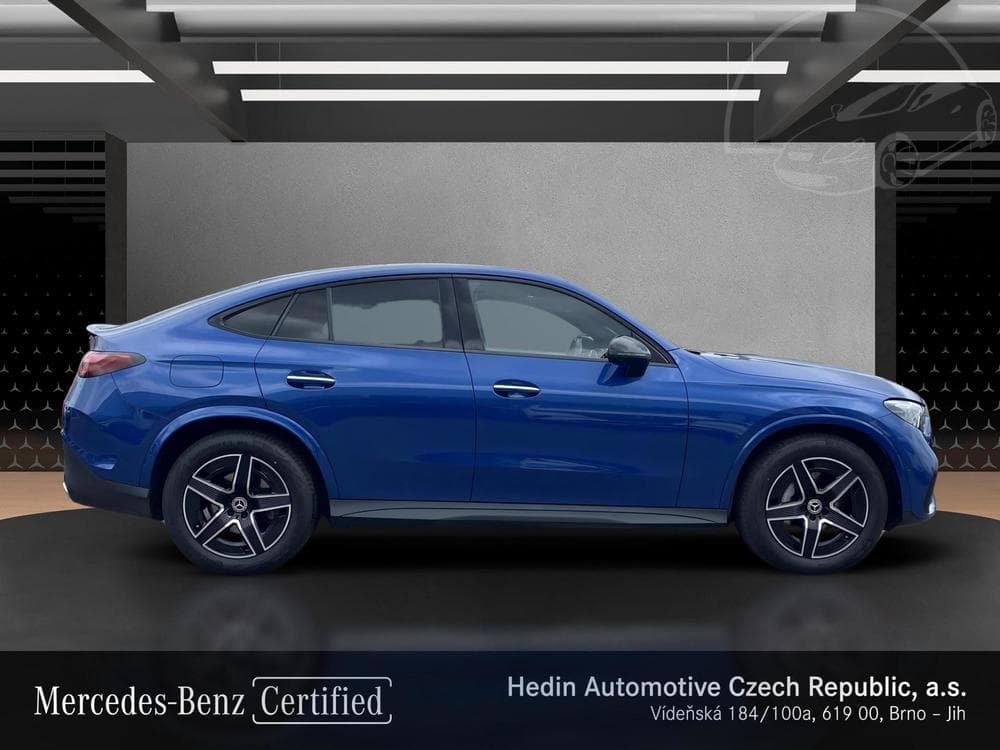 2025 Mercedes-Benz GLC - 11