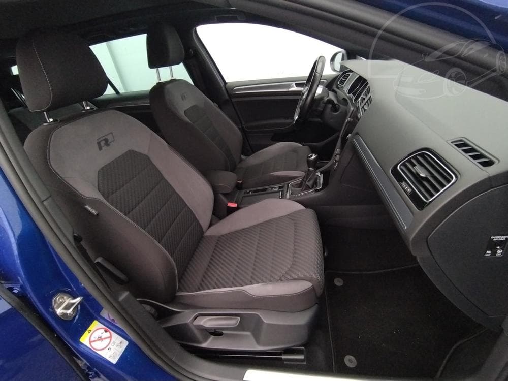 2017 Volkswagen Golf - 10