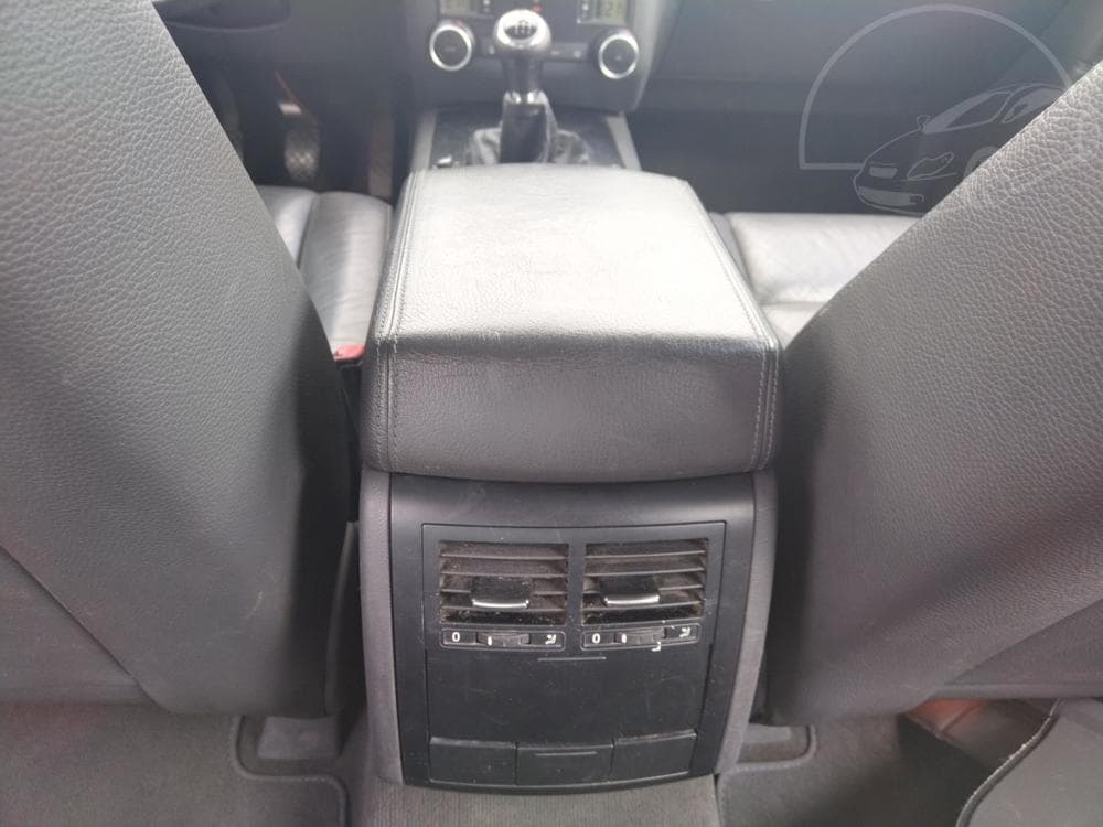 2007 Volkswagen TOUAREG - 13